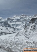 800px-Kanchenjunga-north